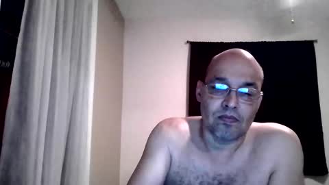 Snapshot of latinoinfla chatting on 03.14.26 latinoinfla online show from 03.14.26