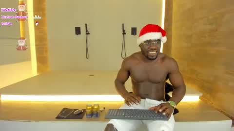 LEANDRO online show from 12.21.24