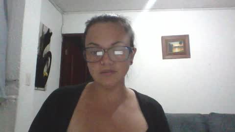 Laura online show from 02.12.26