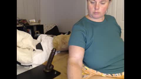 LauLauMa online show from 09.22.25