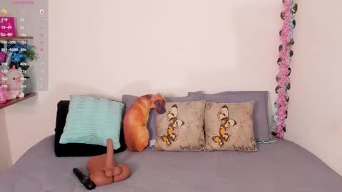 laura1__ online show from 03.05.26