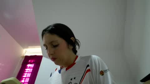 laura  online show from 07.17.26