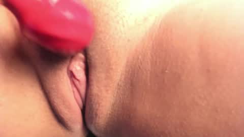 Snapshot of laura__js_ chatting on 11.25.25 laura__js_ online show from 11.25.25