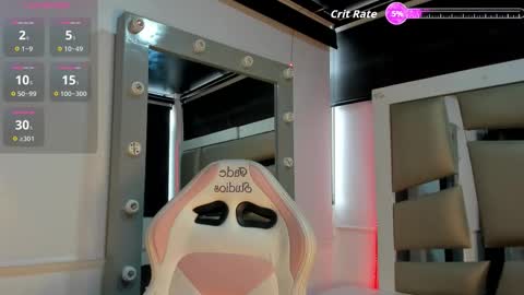 Snapshot of laura__js_ chatting on 11.28.25 laura__js_ online show from 11.28.25