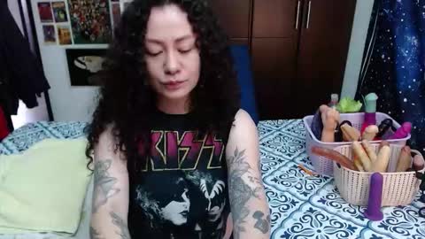  Wen  online show from 09.17.25