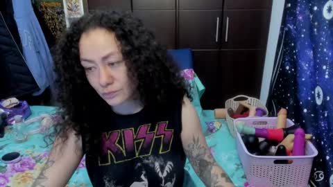  Wen  online show from 05.06.26