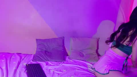 laura_and_kevin online show from 09.22.25