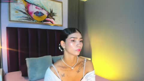 Laura online show from 04.28.26