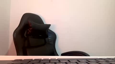 laura online show from 09.09.25