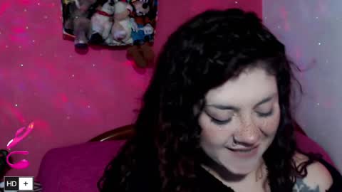 weedcam Curly Laura OF    online show from 04.17.26