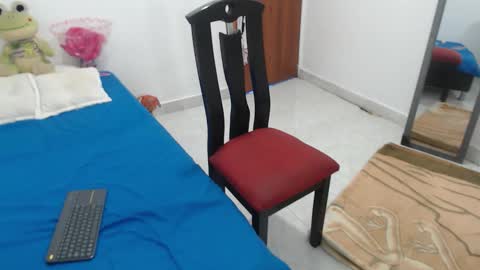 laura_foxx2379 online show from 12.03.25