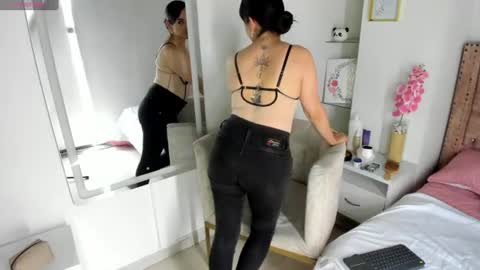 laura hotties online show from 06.26.26