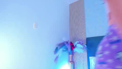 Snapshot of laura_ivy chatting on 03.10.26 LauraIvy online show from 03.10.26