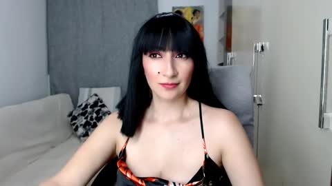 Laura online show from 09.21.25