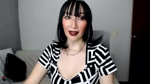 Snapshot of laura_pervert_ chatting on 07.03.26 Laura online show from 07.03.26