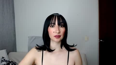Snapshot of laura_pervert_ chatting on 07.05.26 Laura online show from 07.05.26