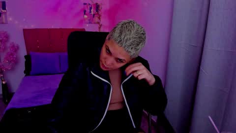 Laura Rose online show from 09.30.25