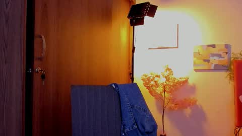 Snapshot of laura_r23 chatting on 03.21.26 Laura Rose online show from 03.21.26