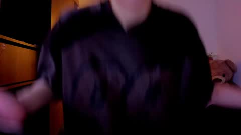 Snapshot of laura_r23 chatting on 04.17.26 Laura Rose online show from 04.17.26