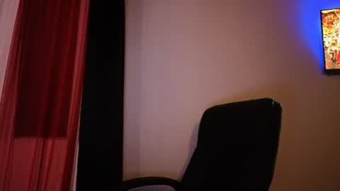 Snapshot of laura_r23 chatting on 07.12.26 Laura Rose online show from 07.12.26