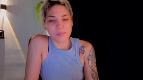 Snapshot of laura_r23 chatting on 07.18.26 Laura Rose online show from 07.18.26