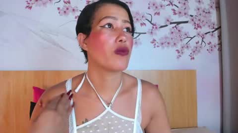 Laura online show from 06.27.26