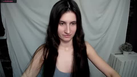 Snapshot of lauradre_ chatting on 01.29.25 Laura online show from 01.29.25