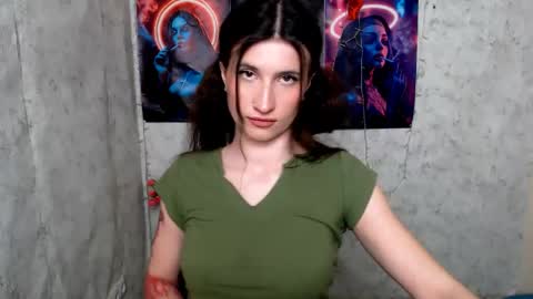 Laura online show from 04.21.26