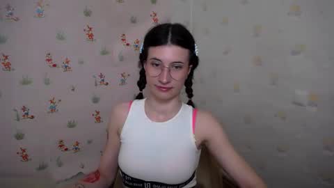 Laura online show from 04.28.26