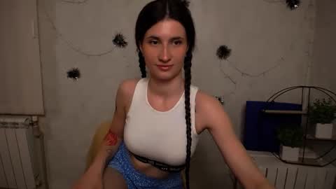 Laura online show from 04.30.26