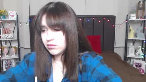 LauraHlot online show from 02.10.25