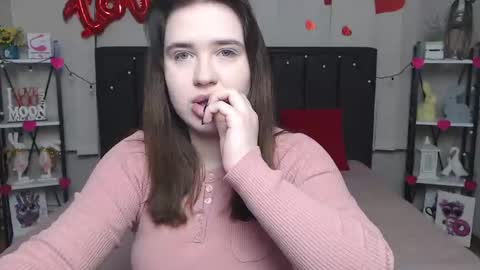 LauraHlot online show from 03.03.25