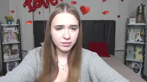 LauraHlot online show from 03.19.26