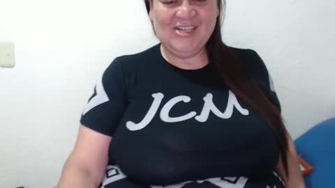 LAURA online show from 11.12.25