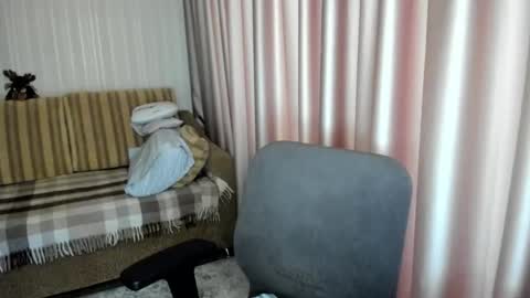 Lauraoven1 online show from 01.09.26