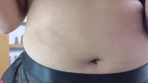 Snapshot of laurasex_21 chatting on 09.18.25 Laura online show from 09.18.25