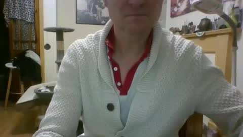 Snapshot of lauratedomm chatting on 01.11.26 lauratedomm online show from 01.11.26