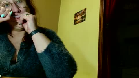 laureanne online show from 12.23.24