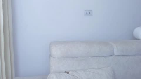 Laureent online show from 02.16.25