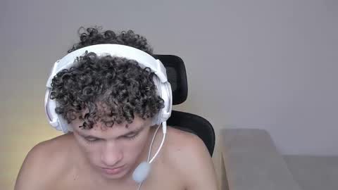 Laureent online show from 09.11.25