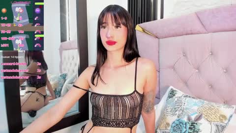 Laurem online show from 01.17.25