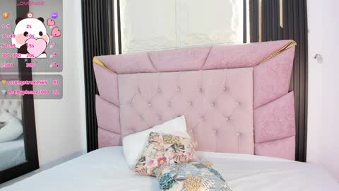 Laurem online show from 01.31.25