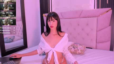 Laurem online show from 03.04.25