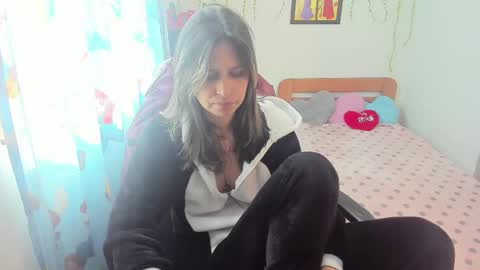 Lauren Independent model online show from 09.20.25