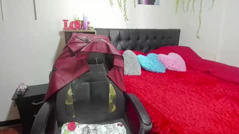 Lauren Independent model online show from 12.02.25