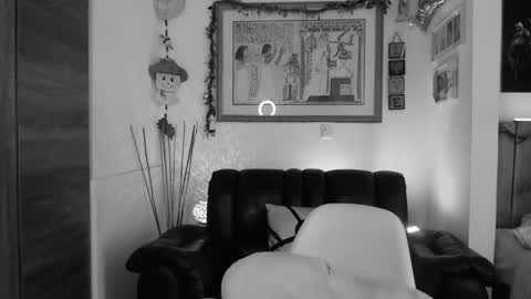 Lauren online show from 12.08.24