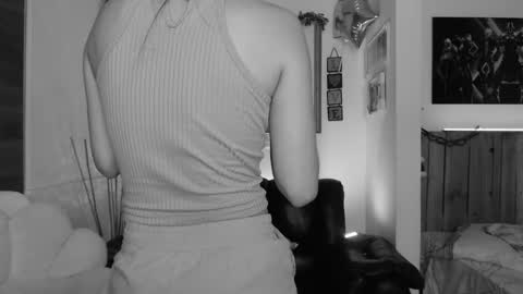 Lauren online show from 12.17.24