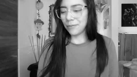 Lauren online show from 12.22.24