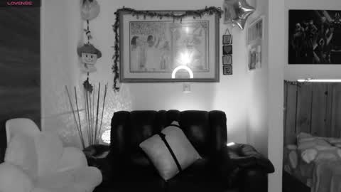 Lauren online show from 01.09.25