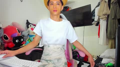 SF online show from 10.27.25